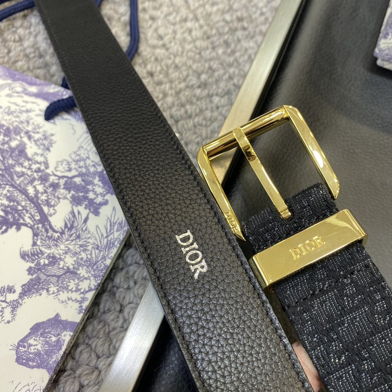 디올 DIOR 클래식 CD 버클 소 가죽 벨트 001-219708