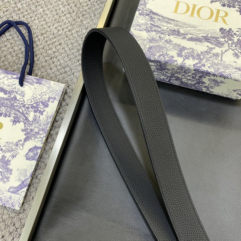 디올 DIOR 뉴 CD 버클 소 가죽 벨트 001-219715