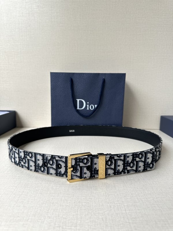 Dior 스무스 칼프스킨 벨트 3.5cm 폭 001-219743
