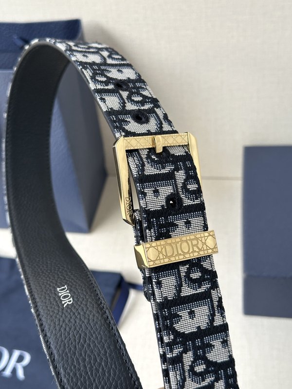 Dior 스무스 칼프스킨 벨트 3.5cm 폭 001-219743