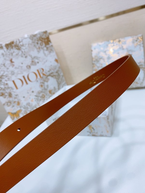 디오르 리본 벨트 화이트 크리스탈 버클 송아지 가죽 001-219787