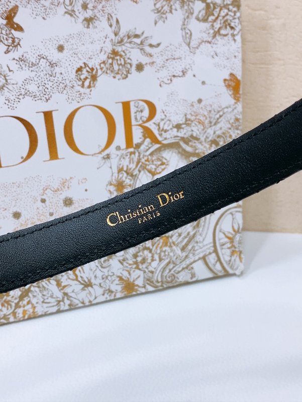 디올 블랙 가죽 진주 벨트 2.0cm 001-219797