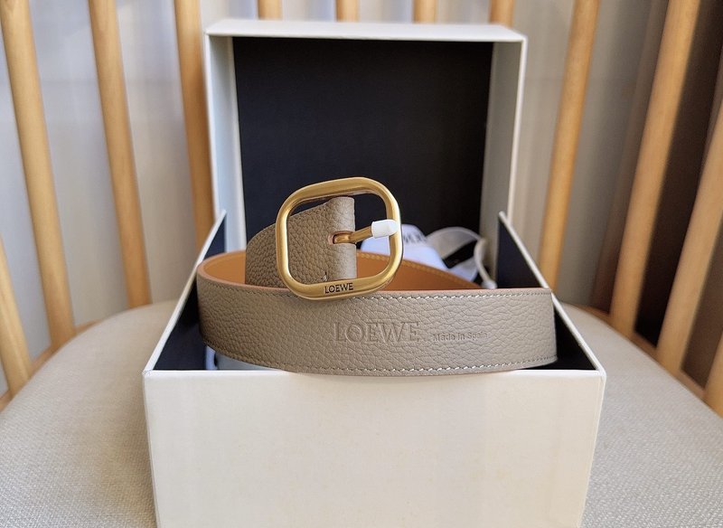 로에베 LOEWE 클래식 핀 버클 벨트 001-219870