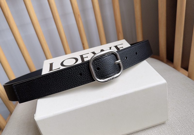 로에베 LOEWE 그레인 가죽 핀 버클 벨트 001-219871