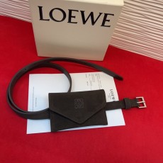 LOEWE 가죽 슬림 벨트 Anagram 잠금 버클 001-219873