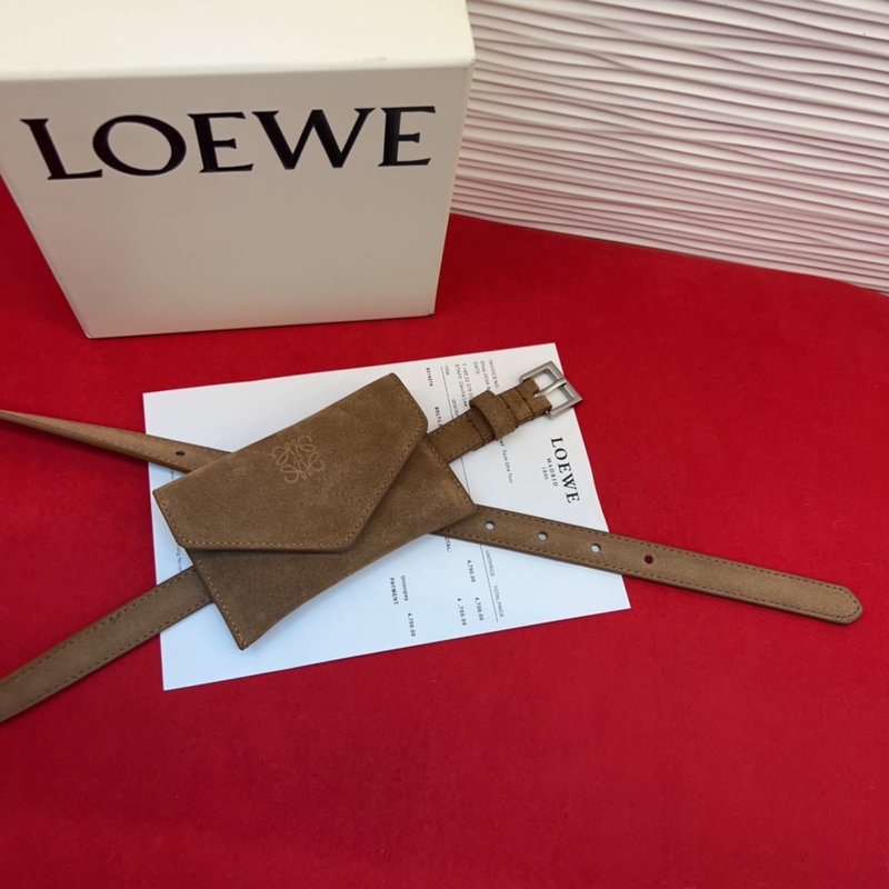 LOEWE 사슴 가죽 좁은 벨트 자물쇠 버클 001-219874