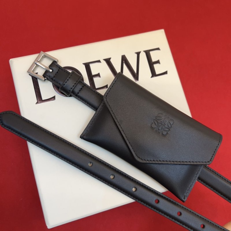 LOEWE 가죽窄벨트 Anagram 자물쇠 버클 001-219877