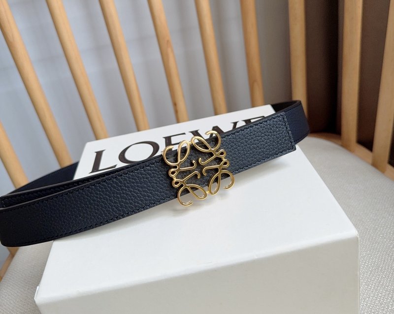 로에베 LOEWE 그레인 가죽 핀 버클 벨트 001-219882