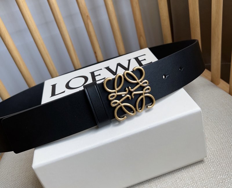 로에베 LOEWE 매끄러운 소 가죽 핀 버클 벨트 001-219893