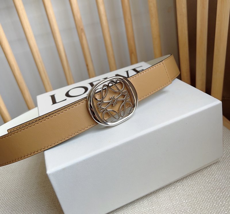 LOEWE 로에베 매끄러운 소가죽 양면 벨트 001-219939