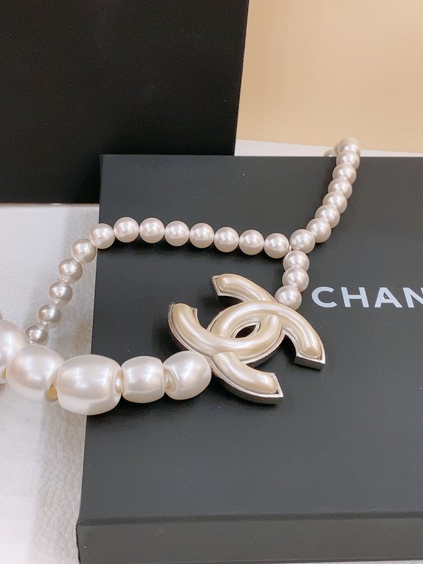 샤넬 펄 메탈 체인 목걸이 001-220924