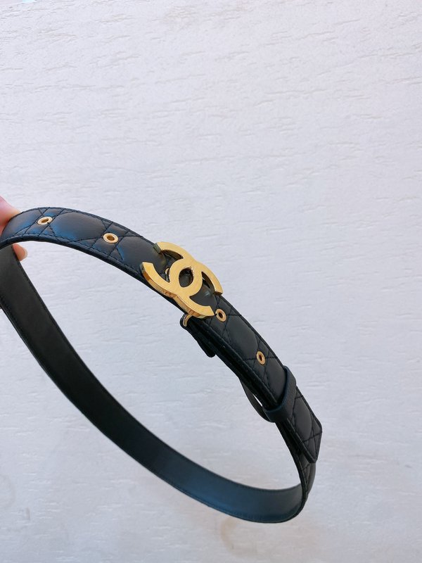 샤넬 3.0cm 양피 퀼팅 로고 버클 벨트 001-220935