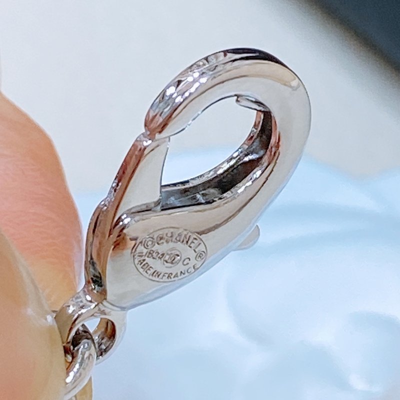 샤넬 24 진주 라인스톤 스케이트 웨스트 체인 001-220977