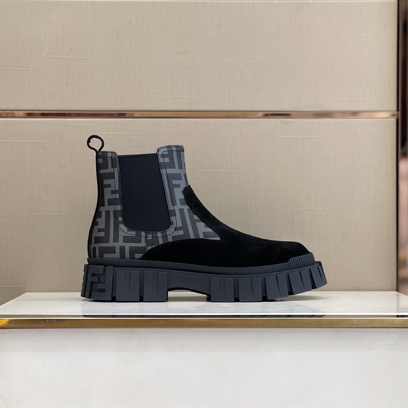 펜디 FENDI 블랙 가죽 앵클 부츠 001-221090