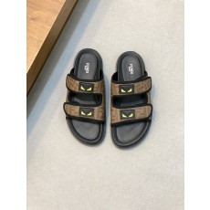 펜디 몬스터 아이즈 남성용 슬리퍼 001-221126