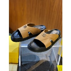 펜디 다이아고널 남성 레더 샌들 슬리퍼 001-221130