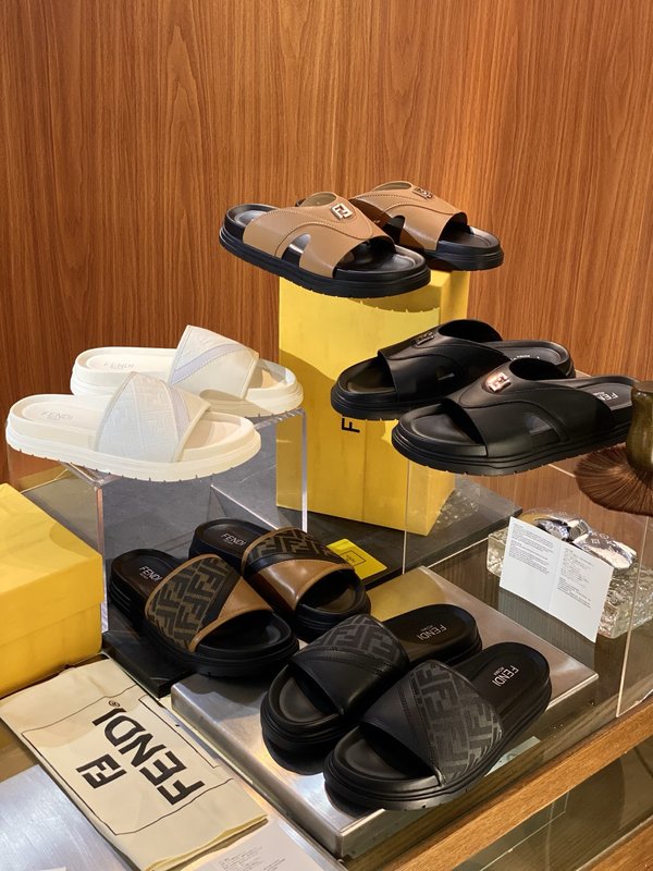 펜디 FENDI 남성용 FF 자카드 슬리퍼 샌들 001-221138