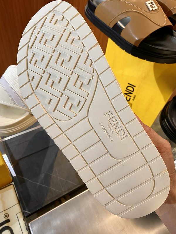 펜디 FENDI 남성용 FF 자카드 슬리퍼 샌들 001-221138