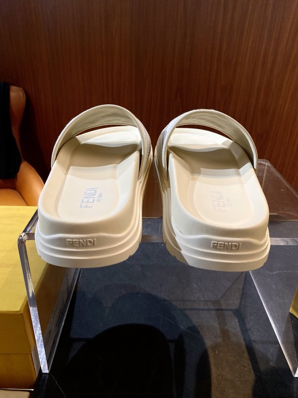 펜디 FENDI 남성용 FF 자카드 슬리퍼 샌들 001-221138