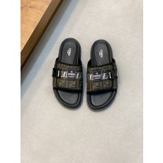 펜디 FENDI 클래식 몬스터 패턴 슬리퍼 001-221143