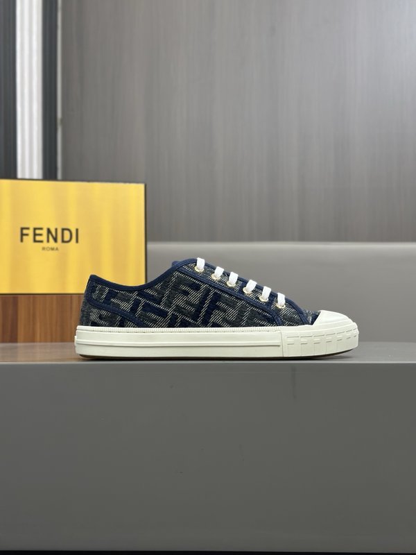 펜디 FENDI 매치 남녀용 레이싱 슈즈 001-221146