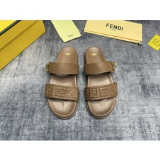 펜디 뉴 남성 캐주얼 슬리퍼 001-221188