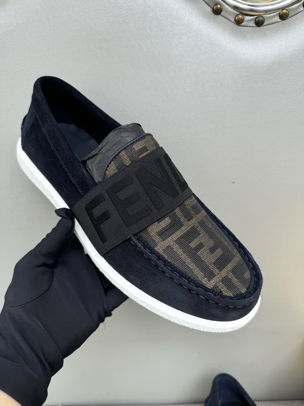 펜디 FENDI 남성 캐주얼 가죽 로퍼 001-221227