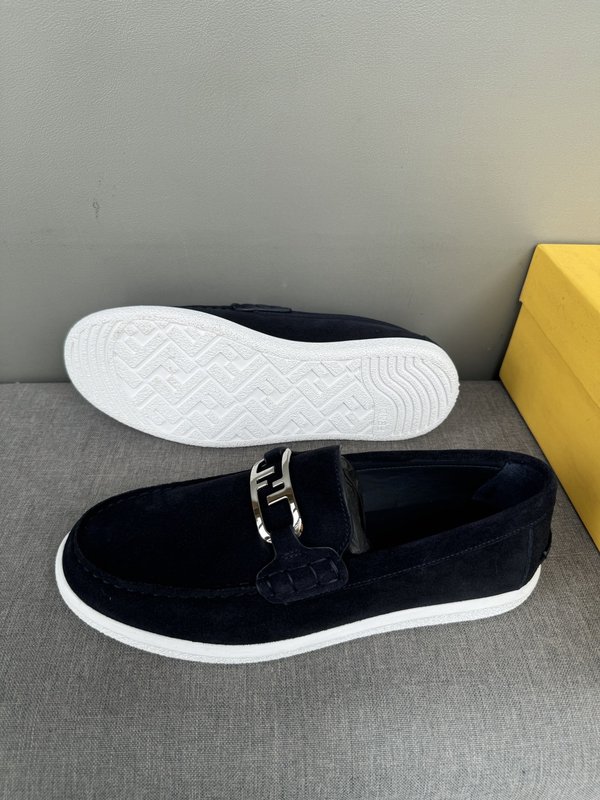 펜디 FENDI 남성 캐주얼 가죽 로퍼 001-221232