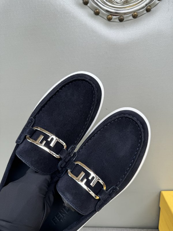 펜디 FENDI 남성 캐주얼 가죽 로퍼 001-221232