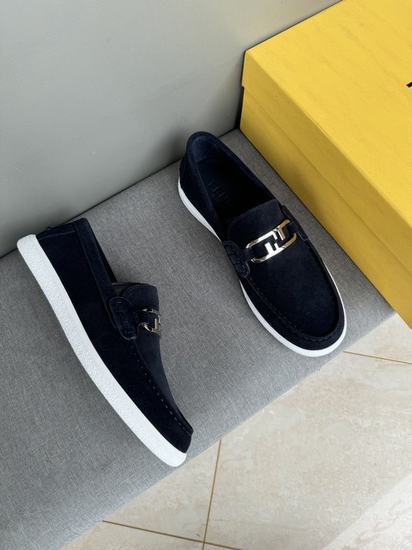 펜디 FENDI 남성 캐주얼 가죽 로퍼 001-221232