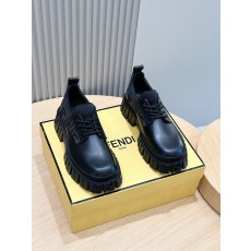 펜디 FENDI Force 시리즈 레더 슈즈 001-221236