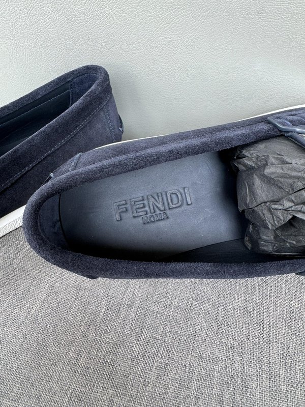 펜디 FENDI 남성 캐주얼 가죽 로퍼 001-221237