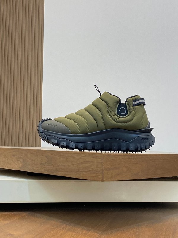 몽클레어 MONCLER 수입 방수 캔버스 캐주얼 슈즈 001-221247