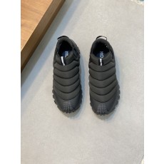 몽클레어 MONCLER 수입 방수 캔버스 캐주얼 슈즈 001-221247