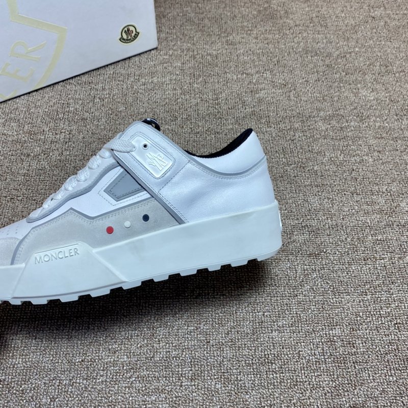 몽클레르 MONCLER 화이트 가죽 스니커즈 001-221286