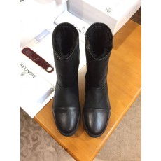 몽클레어 클래식 블랙 부츠 001-221300