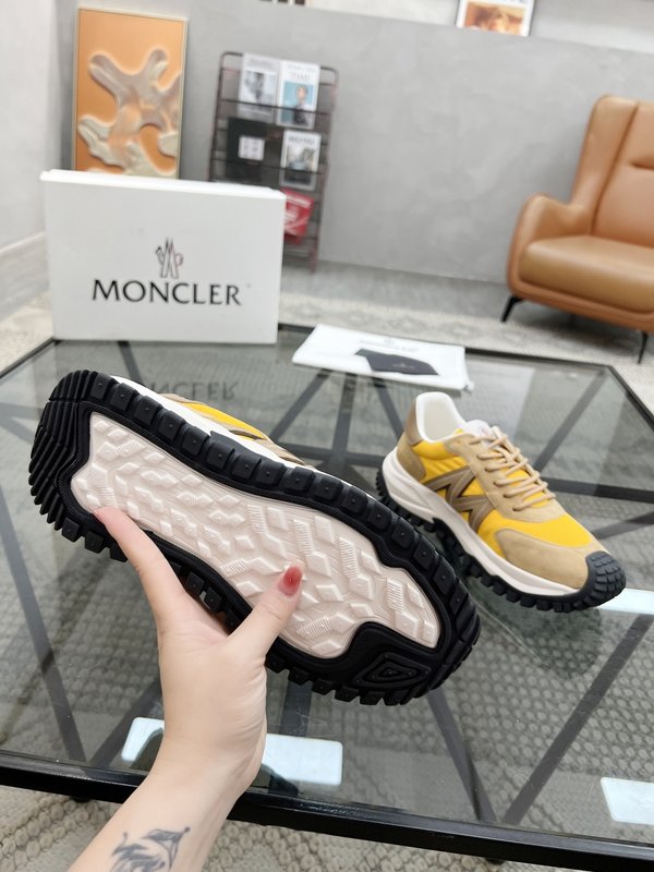 몬클레르 이탈리아 가죽 캔버스 운동화 001-221335