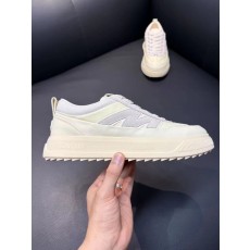몽클레어 신규 화이트 캐주얼 스니커즈 001-221359