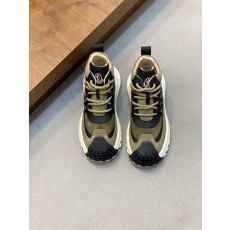 몽클레어 남성 통기성 메쉬 운동화 001-221402