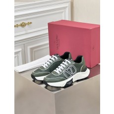 발렌티노 록러너 남성 운동화 001-221444