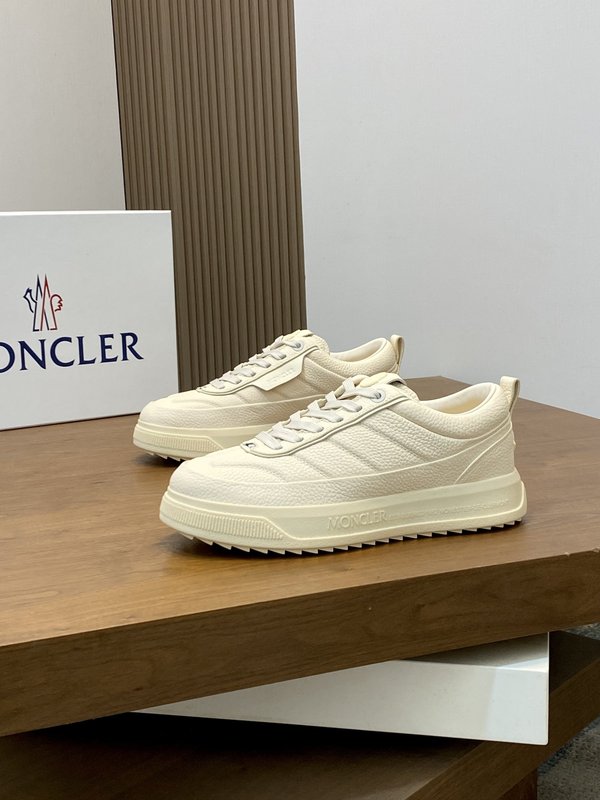 몽클레어 MONCLER 하이엔드 캐주얼 운동화 001-221455