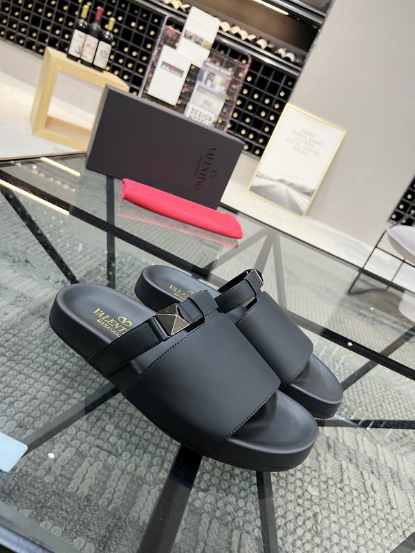 발렌티노 남성 가죽 슬리퍼 001-221512