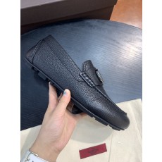 발렌티노 2022 신상 가죽 로퍼 001-221519
