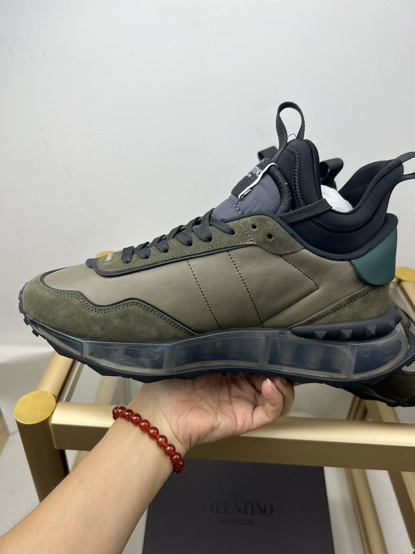 발렌티노 오리지널 가죽 남성용 슈즈 001-221535