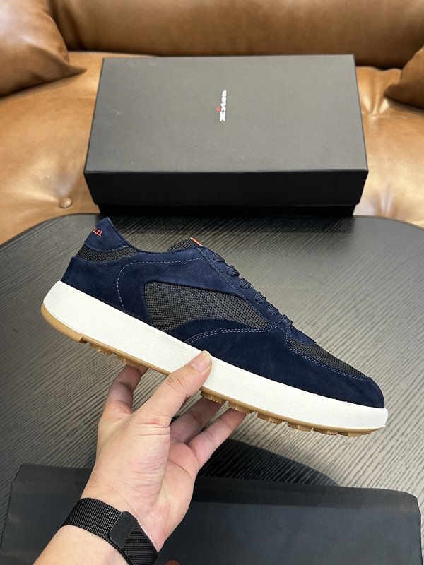 Kiton 남성 스웨이드 럭셔리 운동화 001-221558