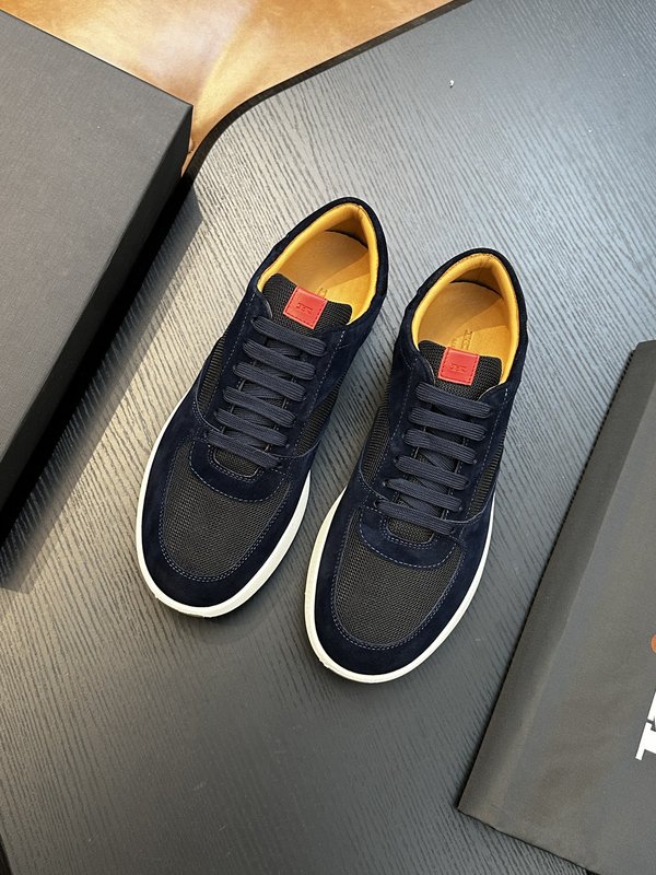 Kiton 남성 스웨이드 럭셔리 운동화 001-221558