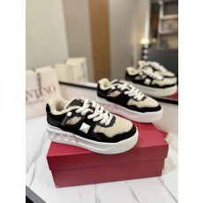 발렌티노 두꺼운 밑단 굵은 끈 캐주얼 슈즈 001-221569