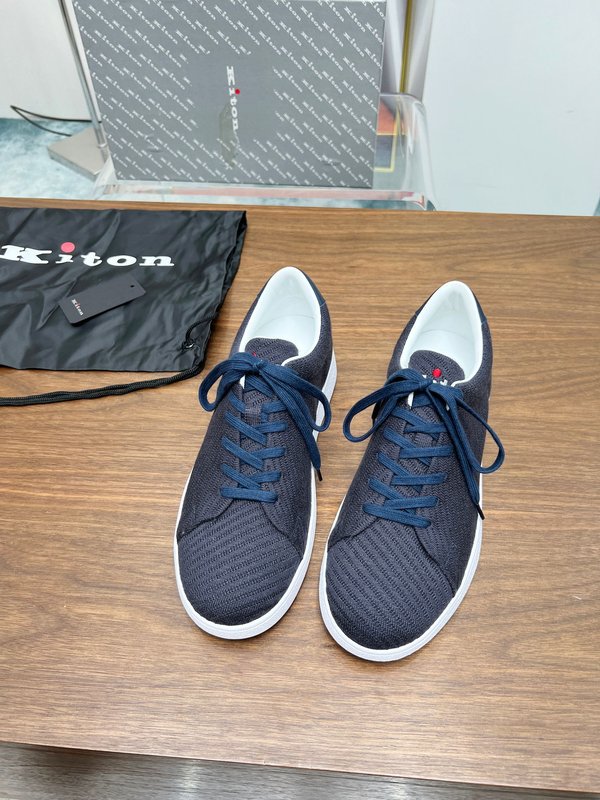 Kiton 캐주얼 니트 남성화 001-221581