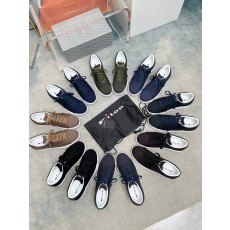 Kiton 캐주얼 니트 남성화 001-221581