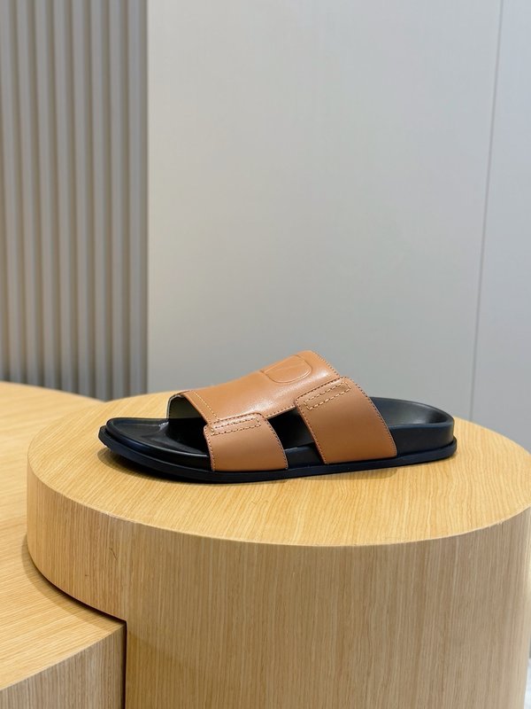 발렌티노 Valentino 남성 슬리퍼 001-221583